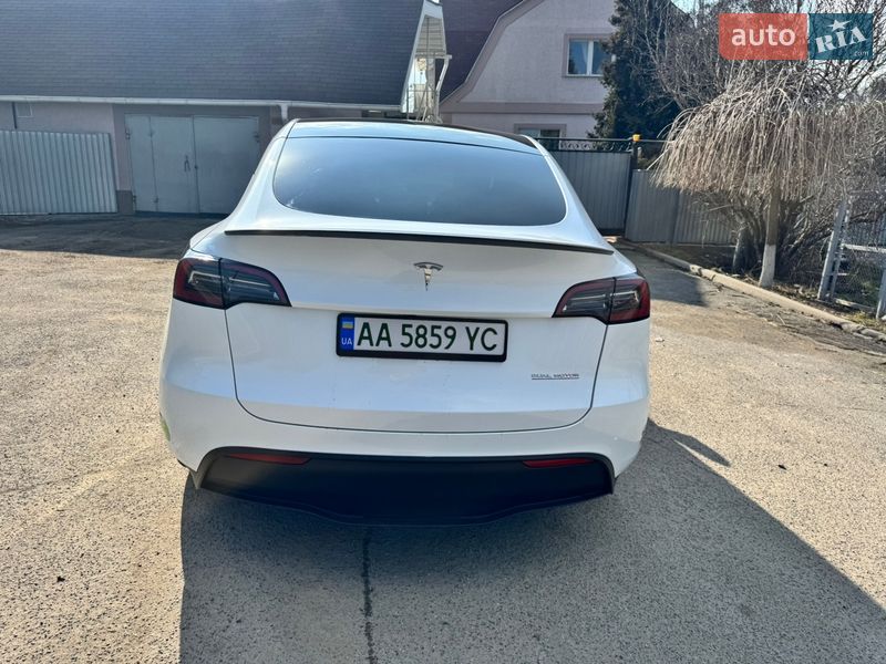 Внедорожник / Кроссовер Tesla Model Y 2023 в Киеве фото 18 Внедорожник / Кроссовер Tesla Model Y 2023 в Киеве