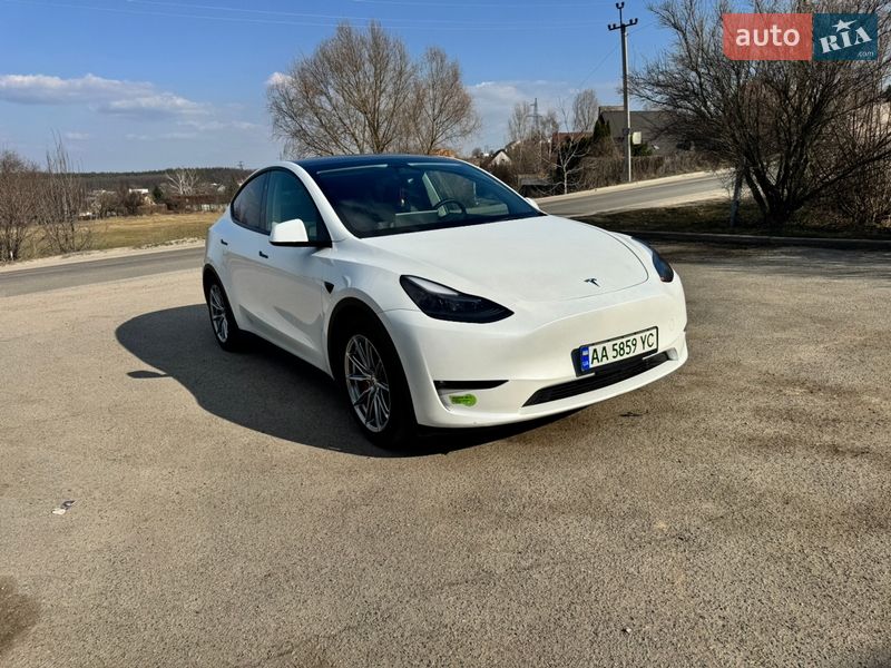 Внедорожник / Кроссовер Tesla Model Y 2023 в Киеве фото 3 Внедорожник / Кроссовер Tesla Model Y 2023 в Киеве
