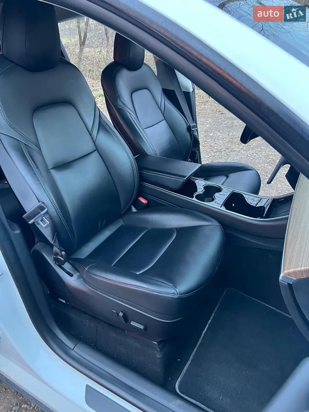 2020 Tesla Model Y - мініатюра 16