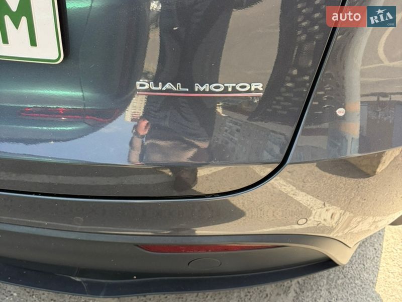 Внедорожник / Кроссовер Tesla Model Y 2022 в Львове