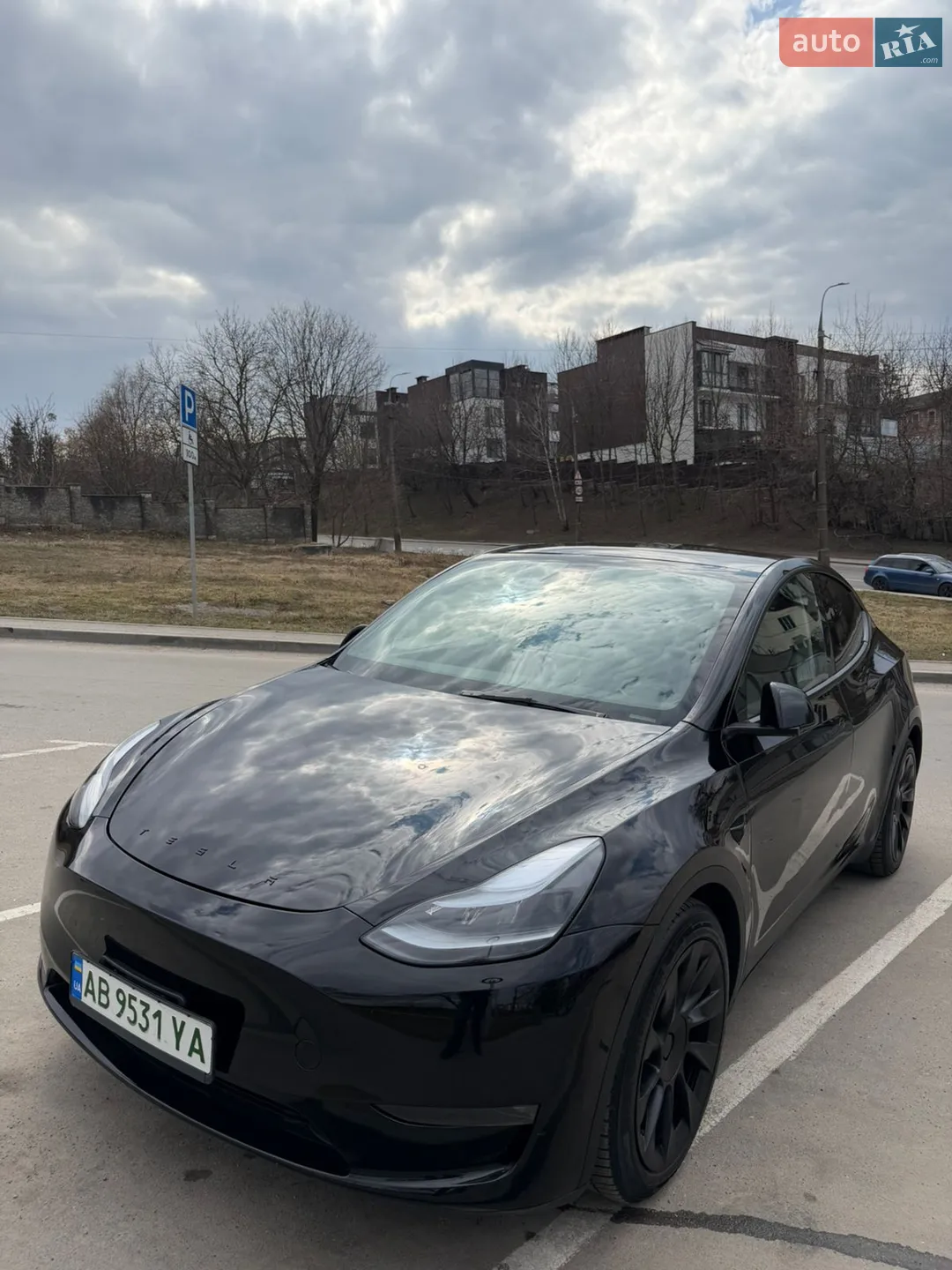 2024 Tesla Model Y - мініатюра 2