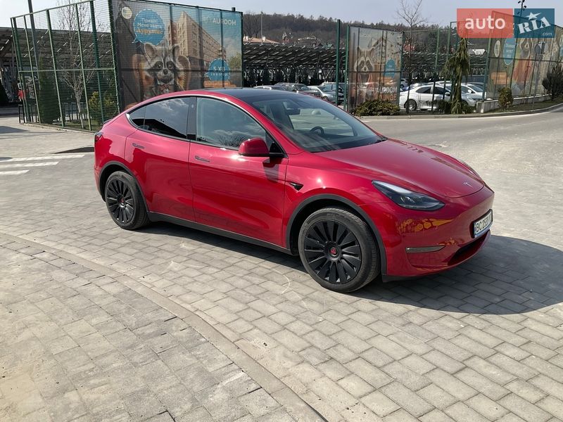 Внедорожник / Кроссовер Tesla Model Y 2023 в Львове фото 2 Внедорожник / Кроссовер Tesla Model Y 2023 в Львове