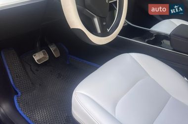 Внедорожник / Кроссовер Tesla Model Y 2021 в Хмельницком