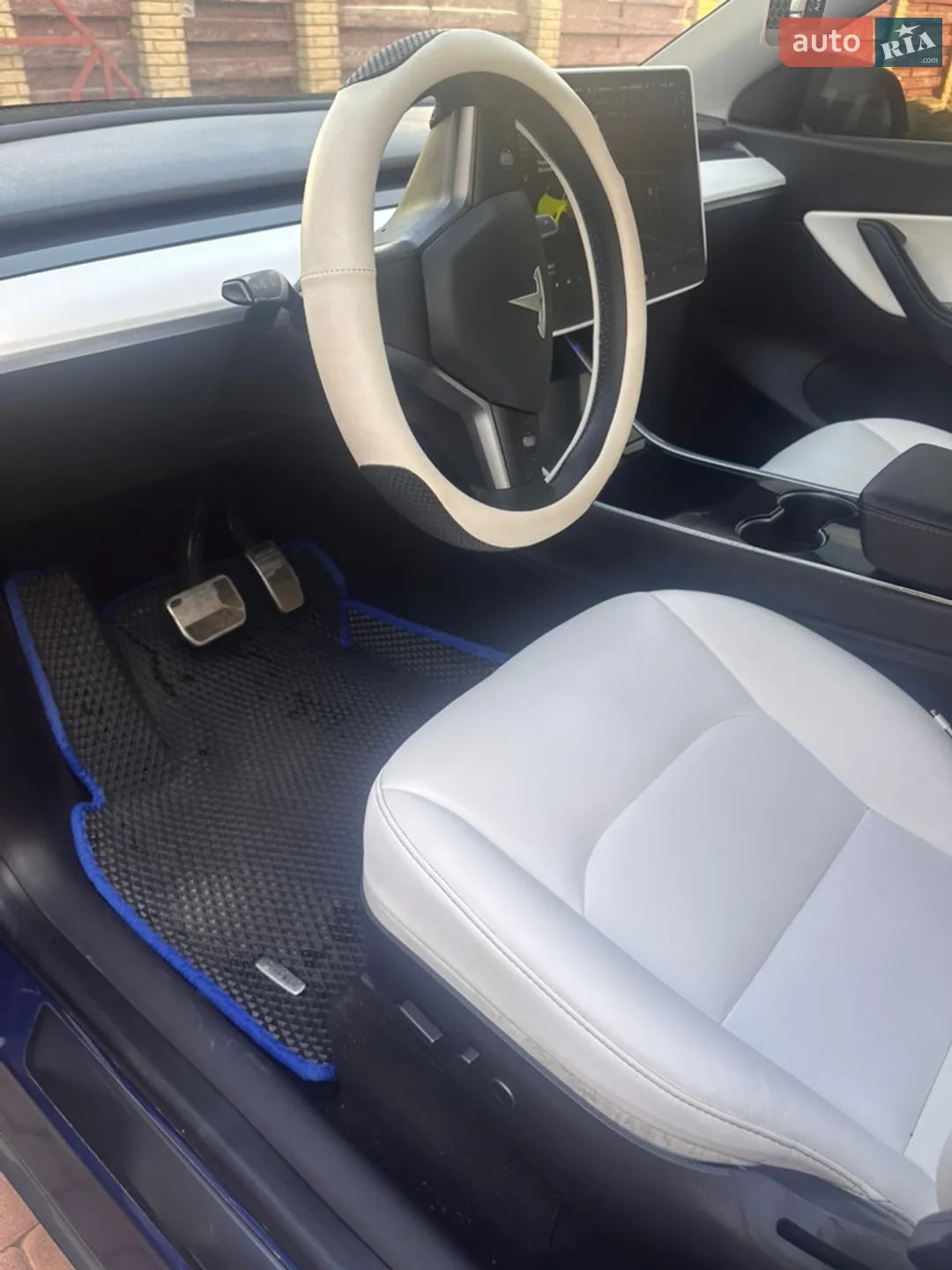2021 Tesla Model Y - мініатюра 23