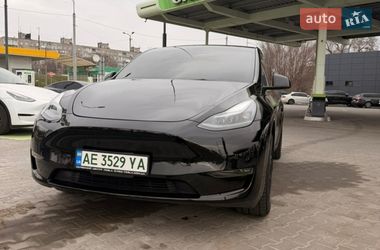 Внедорожник / Кроссовер Tesla Model Y 2023 в Днепре