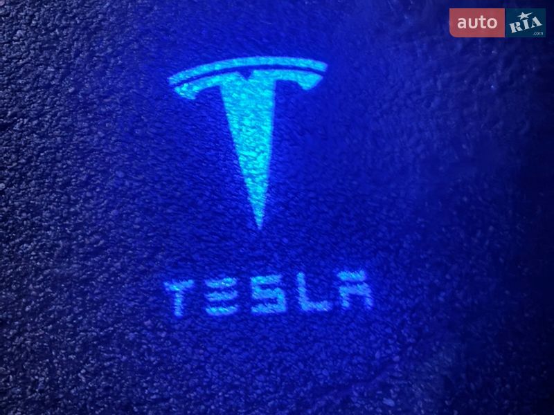 Внедорожник / Кроссовер Tesla Model Y 2022 в Днепре фото 9 Внедорожник / Кроссовер Tesla Model Y 2022 в Днепре