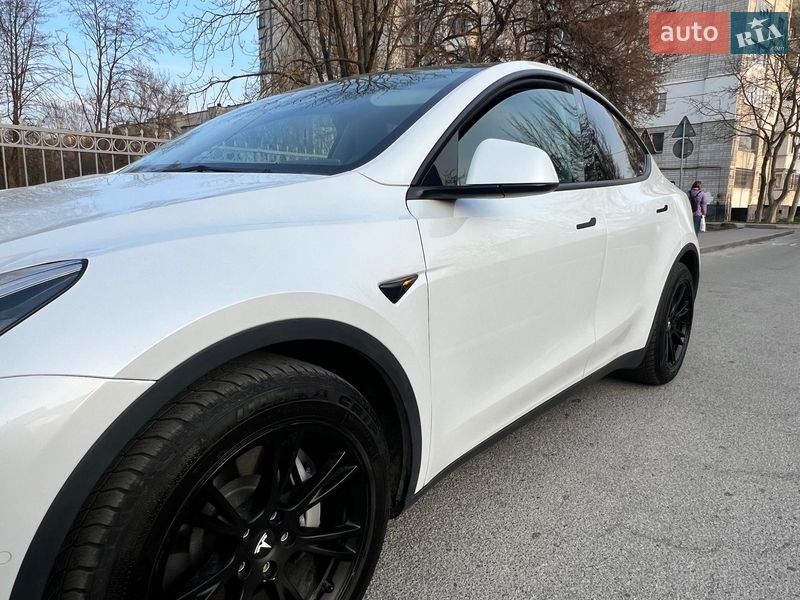 Внедорожник / Кроссовер Tesla Model Y 2021 в Львове фото 26 Внедорожник / Кроссовер Tesla Model Y 2021 в Львове