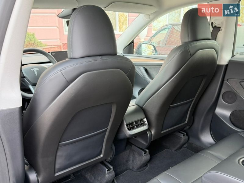 Внедорожник / Кроссовер Tesla Model Y 2024 в Одессе фото 40 Внедорожник / Кроссовер Tesla Model Y 2024 в Одессе