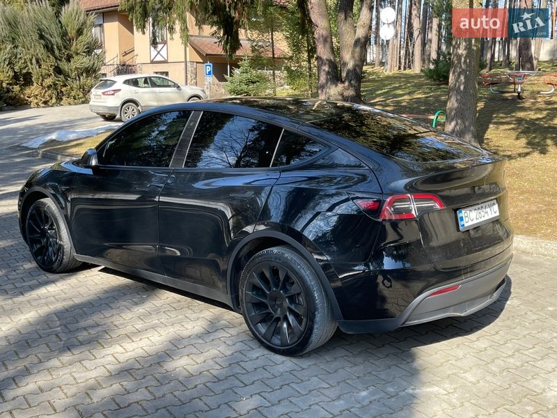 Внедорожник / Кроссовер Tesla Model Y 2023 в Новояворовске фото 2 Внедорожник / Кроссовер Tesla Model Y 2023 в Новояворовске
