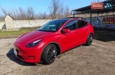 Внедорожник / Кроссовер Tesla Model Y 2023 в Лозовой