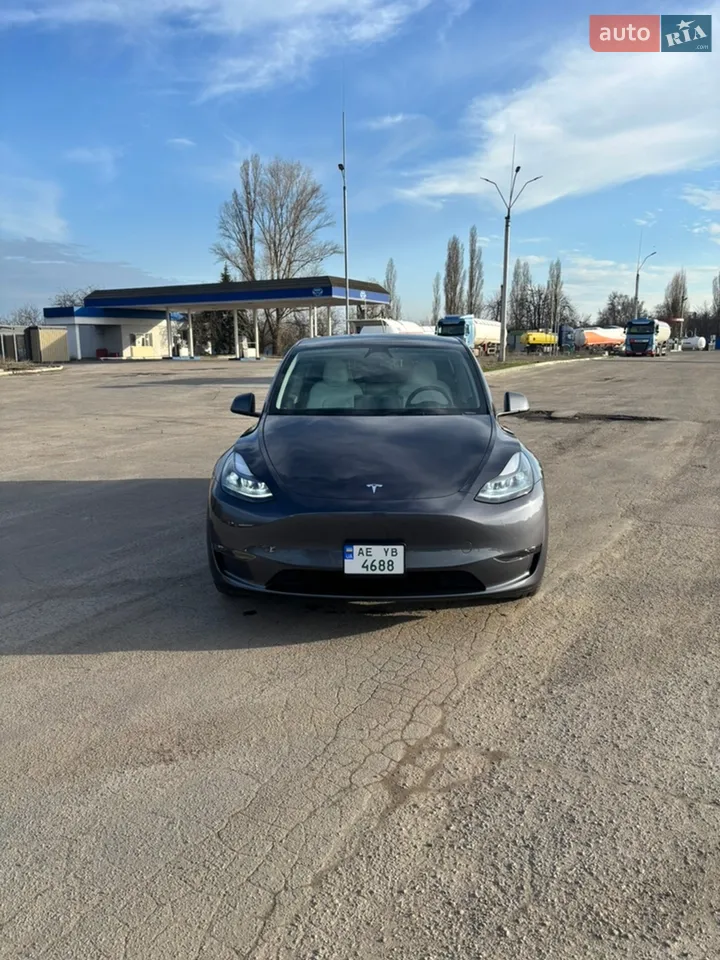 2022 Tesla Model Y - мініатюра 19