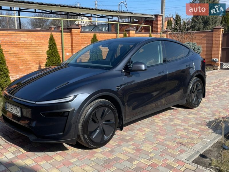 Внедорожник / Кроссовер Tesla Model Y 2025 в Кропивницком