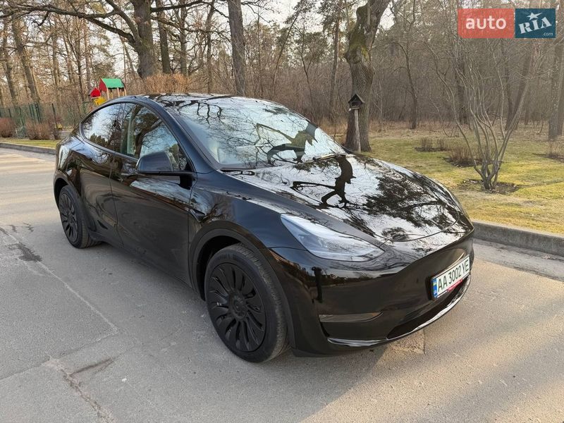 Внедорожник / Кроссовер Tesla Model Y 2023 в Киеве фото 5 Внедорожник / Кроссовер Tesla Model Y 2023 в Киеве