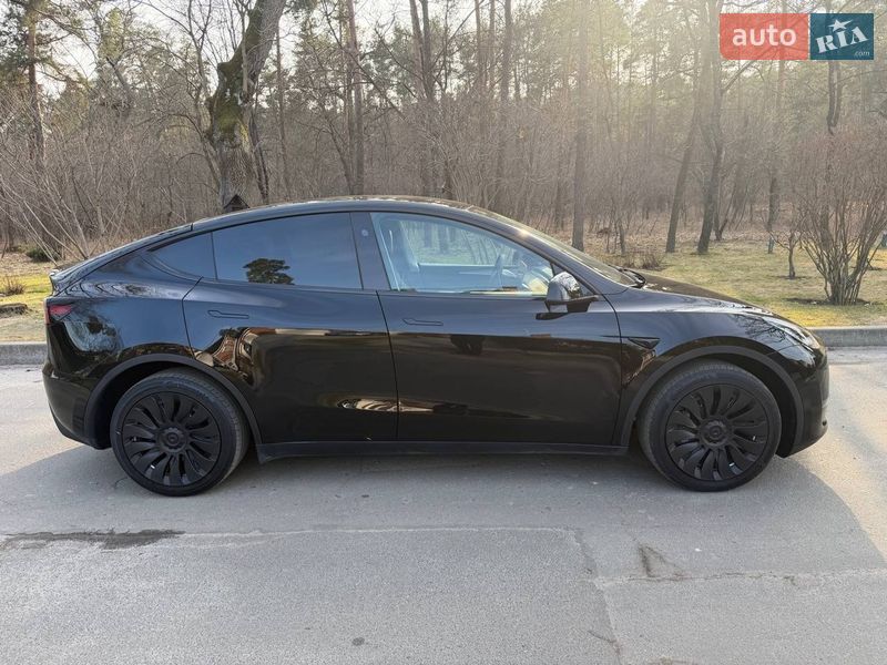 Внедорожник / Кроссовер Tesla Model Y 2023 в Киеве фото 8 Внедорожник / Кроссовер Tesla Model Y 2023 в Киеве