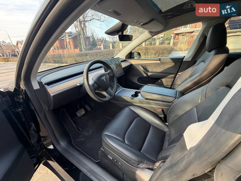 Внедорожник / Кроссовер Tesla Model Y 2023 в Киеве фото 26 Внедорожник / Кроссовер Tesla Model Y 2023 в Киеве