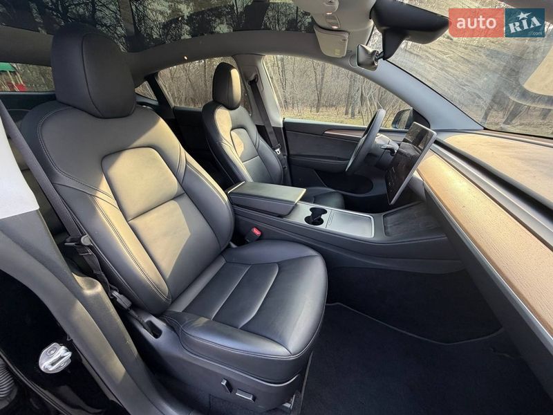Внедорожник / Кроссовер Tesla Model Y 2023 в Киеве фото 30 Внедорожник / Кроссовер Tesla Model Y 2023 в Киеве