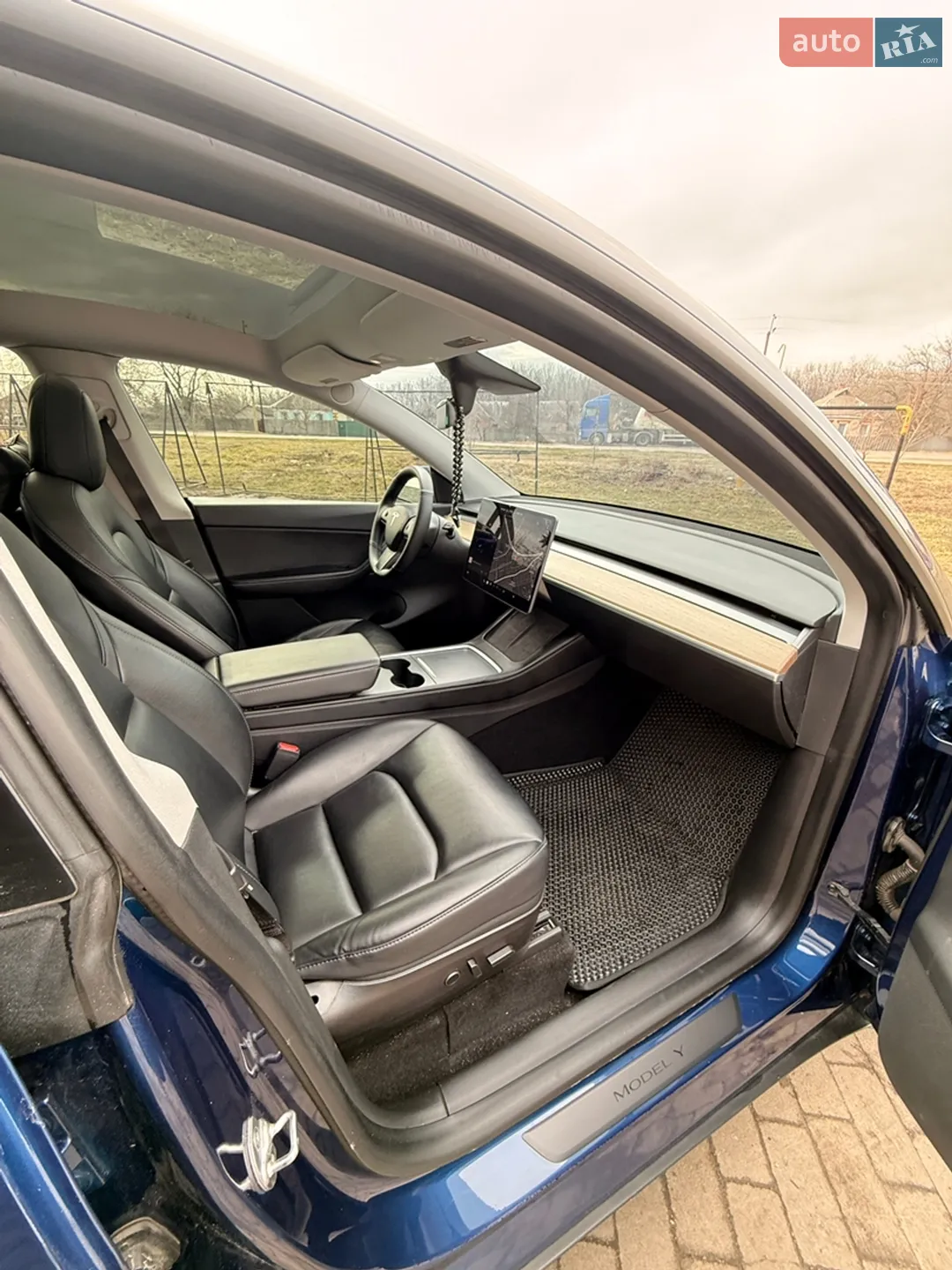 2021 Tesla Model Y - мініатюра 24