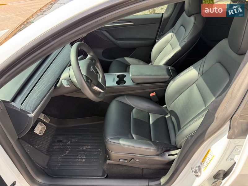 Внедорожник / Кроссовер Tesla Model Y 2023 в Киеве фото 30 Внедорожник / Кроссовер Tesla Model Y 2023 в Киеве