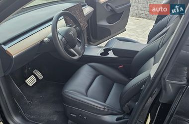 Внедорожник / Кроссовер Tesla Model Y 2023 в Киеве