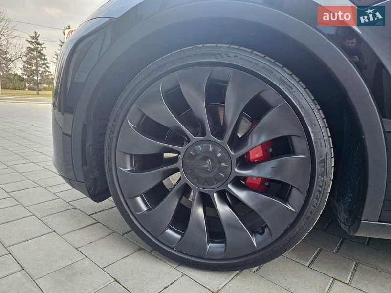 Внедорожник / Кроссовер Tesla Model Y 2023 в Киеве фото 18 Внедорожник / Кроссовер Tesla Model Y 2023 в Киеве
