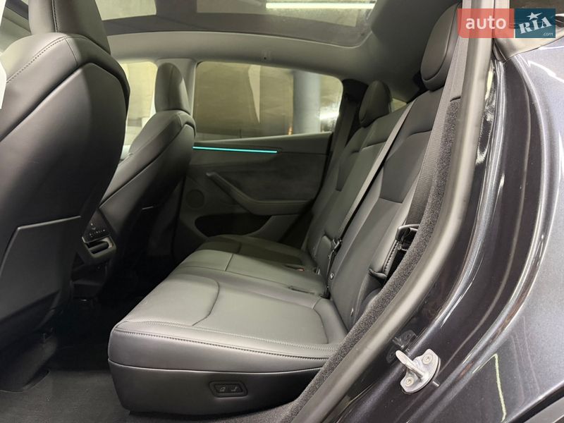 Внедорожник / Кроссовер Tesla Model Y 2025 в Одессе