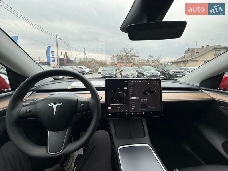 Позашляховик / Кросовер Tesla Model Y 2023 в Стрию фото 20 Позашляховик / Кросовер Tesla Model Y 2023 в Стрию