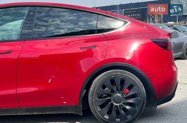 Внедорожник / Кроссовер Tesla Model Y 2022 в Львове