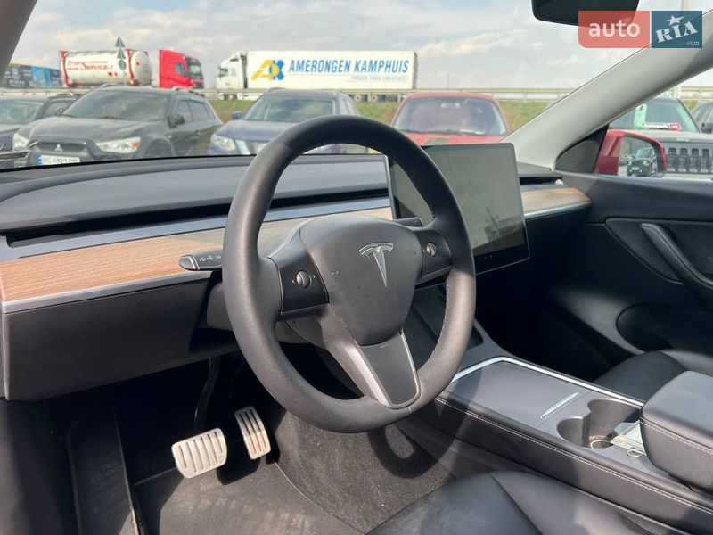 Внедорожник / Кроссовер Tesla Model Y 2022 в Львове
