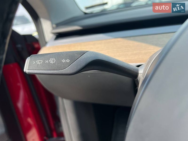 Внедорожник / Кроссовер Tesla Model Y 2022 в Львове