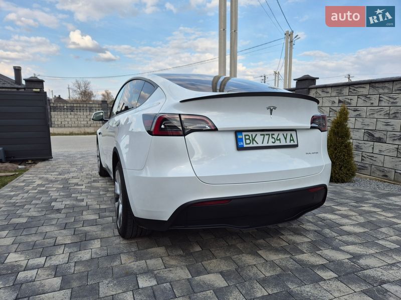 Внедорожник / Кроссовер Tesla Model Y 2023 в Ровно фото 9 Внедорожник / Кроссовер Tesla Model Y 2023 в Ровно