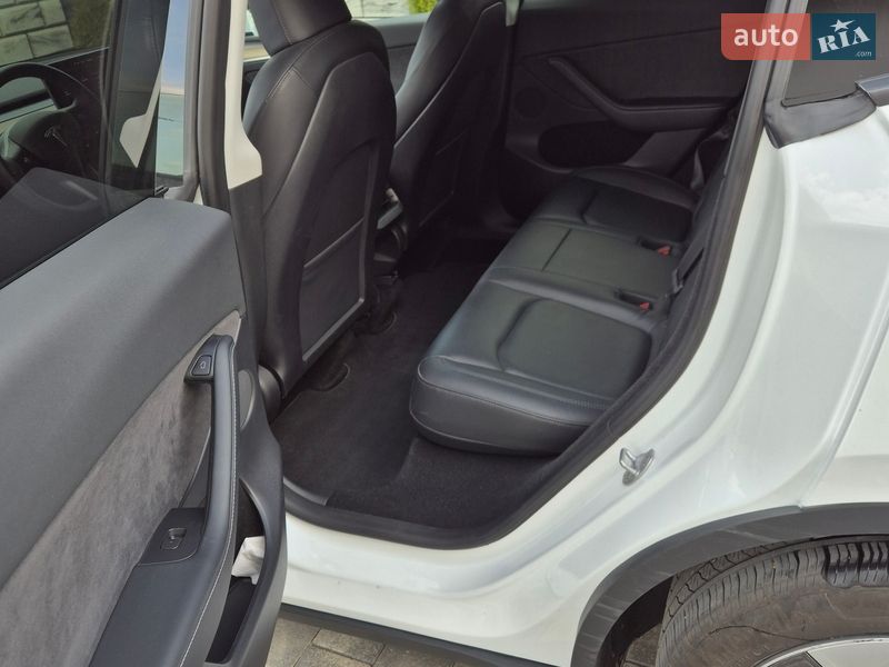 Внедорожник / Кроссовер Tesla Model Y 2023 в Ровно фото 12 Внедорожник / Кроссовер Tesla Model Y 2023 в Ровно