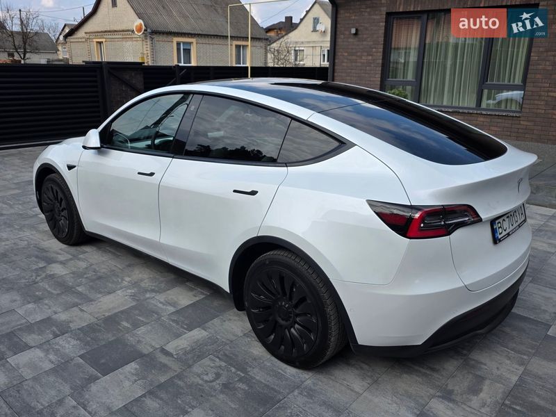 Внедорожник / Кроссовер Tesla Model Y 2020 в Луцке фото 11 Внедорожник / Кроссовер Tesla Model Y 2020 в Луцке