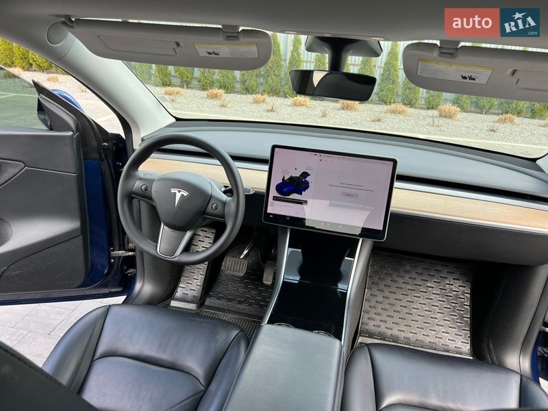 Позашляховик / Кросовер Tesla Model Y 2020 в Луцьку фото 24 Позашляховик / Кросовер Tesla Model Y 2020 в Луцьку
