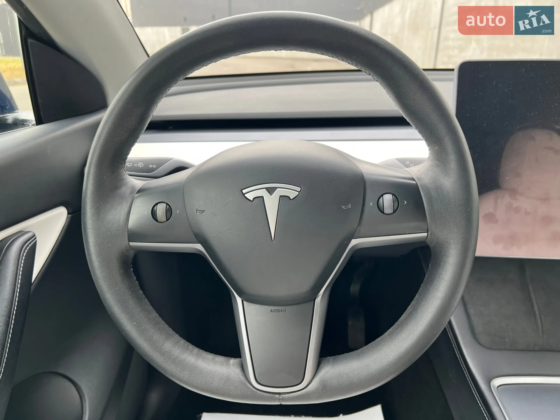 2022 Tesla Model Y - мініатюра 19