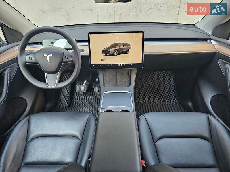 Позашляховик / Кросовер Tesla Model Y 2023 в Києві