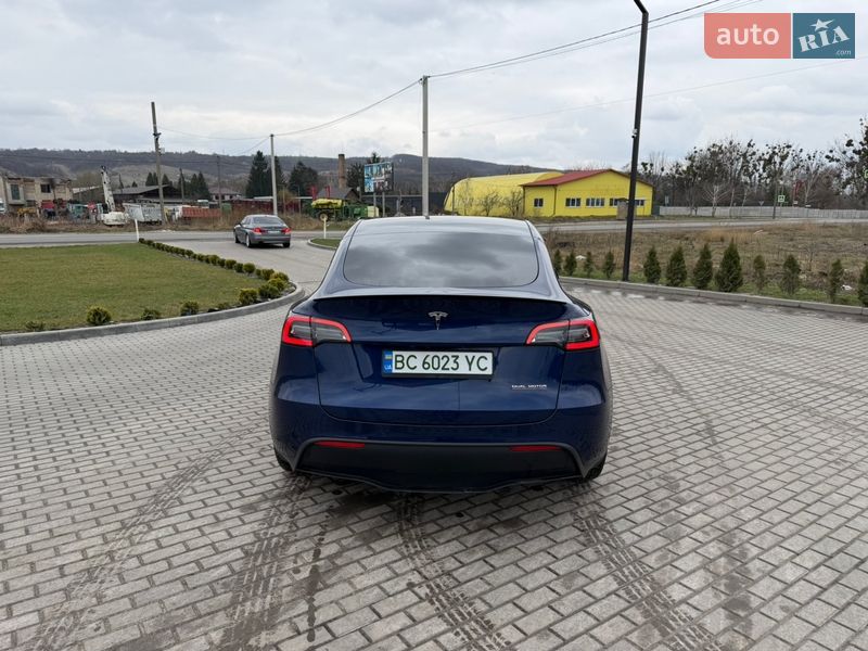 Внедорожник / Кроссовер Tesla Model Y 2022 в Золочеве фото 13 Внедорожник / Кроссовер Tesla Model Y 2022 в Золочеве