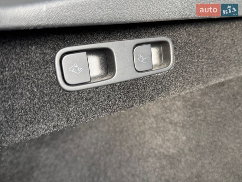 Внедорожник / Кроссовер Tesla Model Y 2022 в Кропивницком фото 15 Внедорожник / Кроссовер Tesla Model Y 2022 в Кропивницком