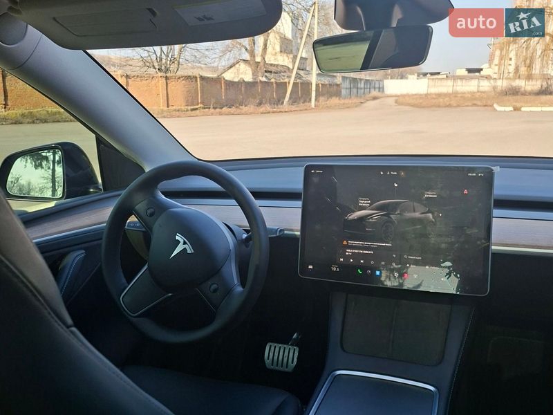 Позашляховик / Кросовер Tesla Model Y 2024 в Хмільнику фото 8 Позашляховик / Кросовер Tesla Model Y 2024 в Хмільнику