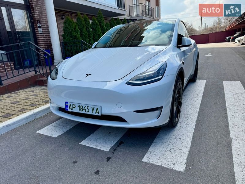 Tesla Model Y 2022 Tesla Model Y 2022