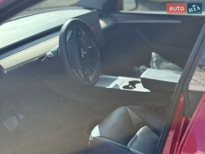 Позашляховик / Кросовер Tesla Model Y 2022 в Новояворівську фото 9 Позашляховик / Кросовер Tesla Model Y 2022 в Новояворівську