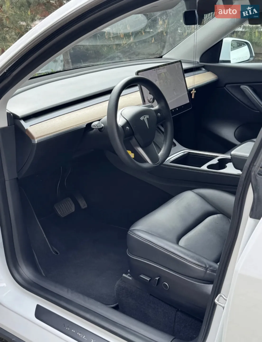 2021 Tesla Model Y - мініатюра 16