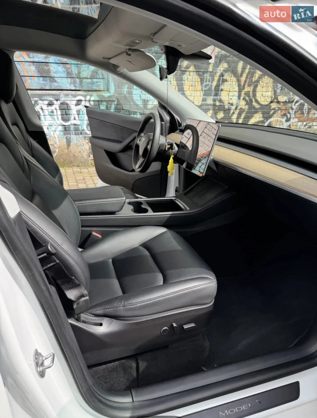 2021 Tesla Model Y - мініатюра 21
