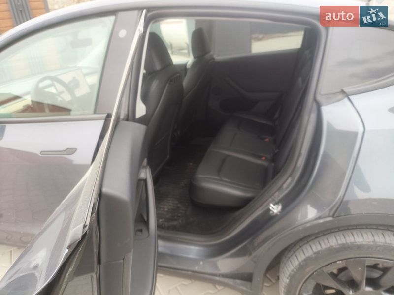 Позашляховик / Кросовер Tesla Model Y 2023 в Вінниці фото 8 Позашляховик / Кросовер Tesla Model Y 2023 в Вінниці