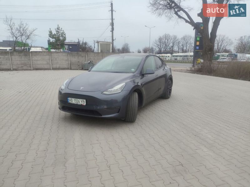 Позашляховик / Кросовер Tesla Model Y 2023 в Вінниці фото 3 Позашляховик / Кросовер Tesla Model Y 2023 в Вінниці