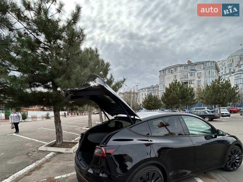 Внедорожник / Кроссовер Tesla Model Y 2023 в Одессе фото 14 Внедорожник / Кроссовер Tesla Model Y 2023 в Одессе