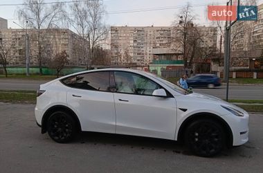 Внедорожник / Кроссовер Tesla Model Y 2021 в Харькове