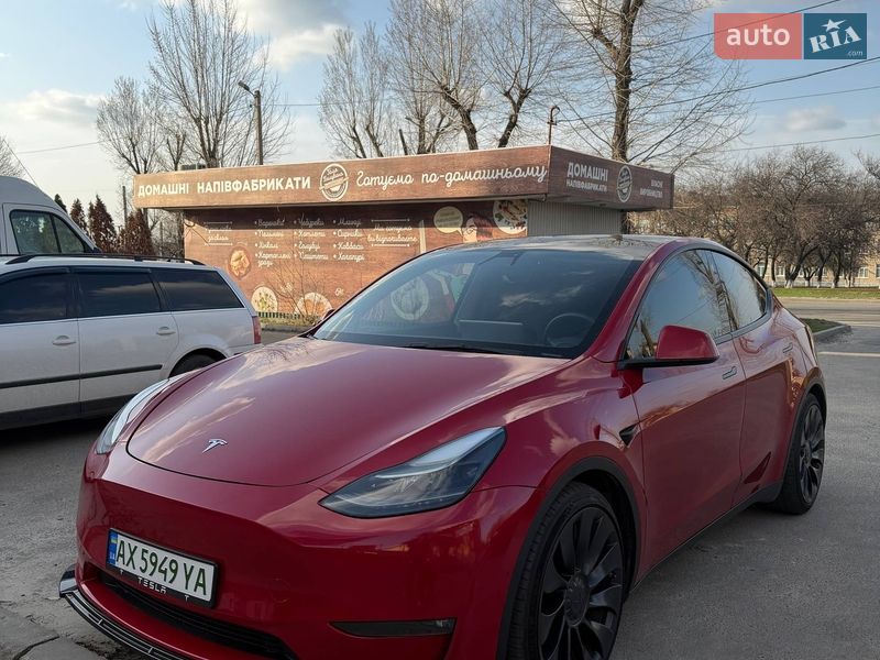 Позашляховик / Кросовер Tesla Model Y 2022 в Харкові