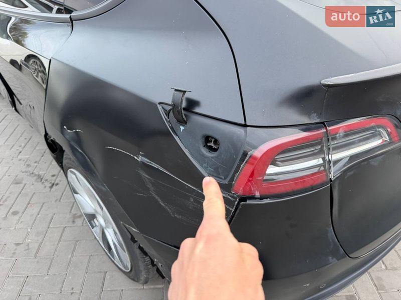 Позашляховик / Кросовер Tesla Model Y 2022 в Луцьку фото 8 Позашляховик / Кросовер Tesla Model Y 2022 в Луцьку