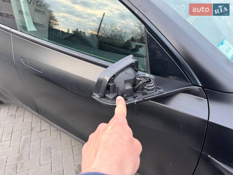 Позашляховик / Кросовер Tesla Model Y 2022 в Луцьку фото 12 Позашляховик / Кросовер Tesla Model Y 2022 в Луцьку