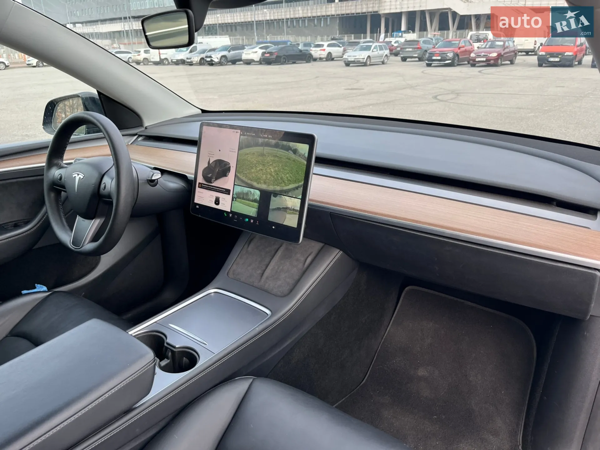Tesla Model Y 2024 VIN 7SAYGDEE0RF078242 фото оголошення 10 з 15